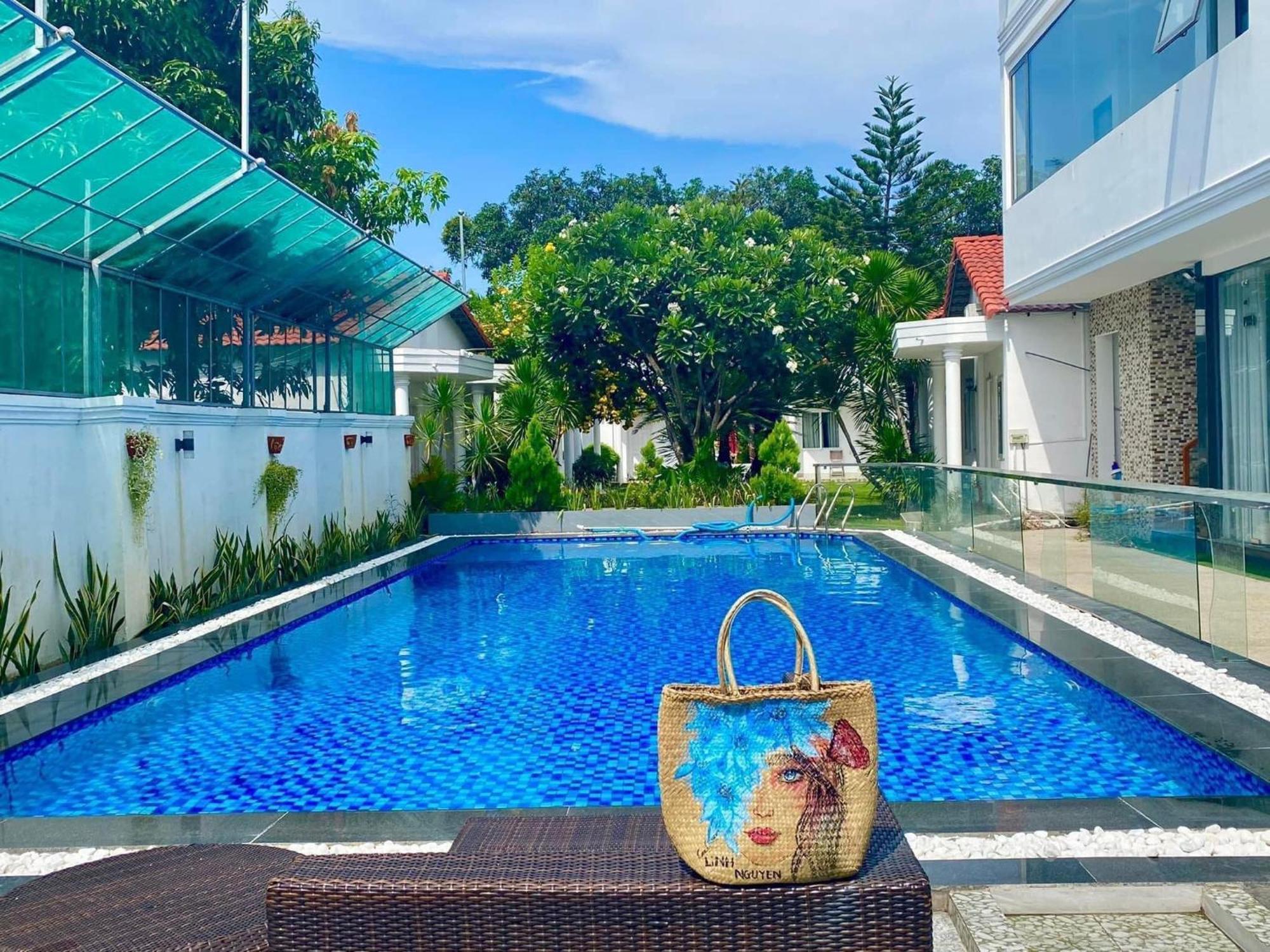 Dragon Bay Hotel Cam Lam Екстер'єр фото