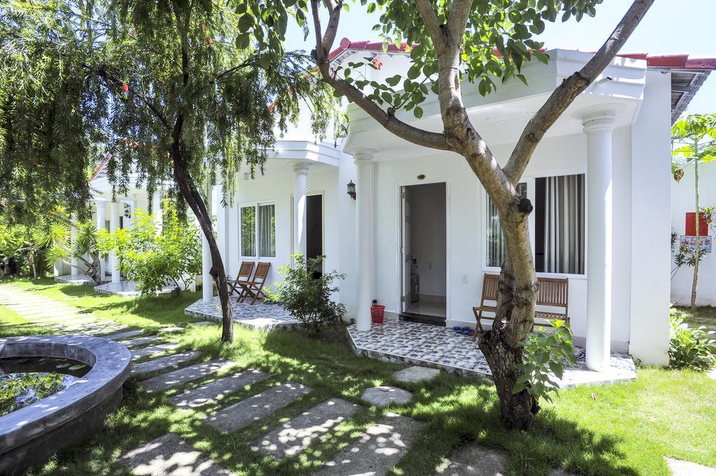 Dragon Bay Hotel Cam Lam Екстер'єр фото